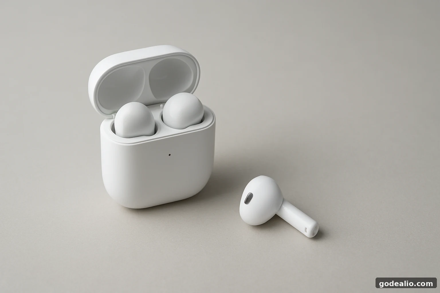 CMF Buds Neo Goes on Sale in India for the First Time news image